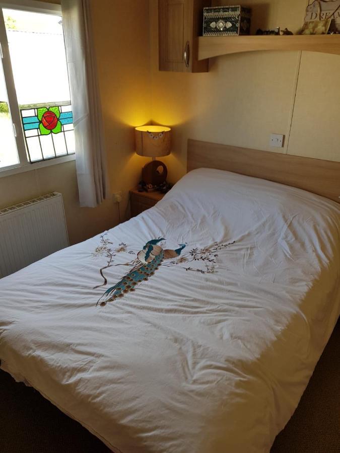 Private Caravan Situated At Parkdean Holiday Resort St Margaret'S At Cliffe Number 18 Экстерьер фото