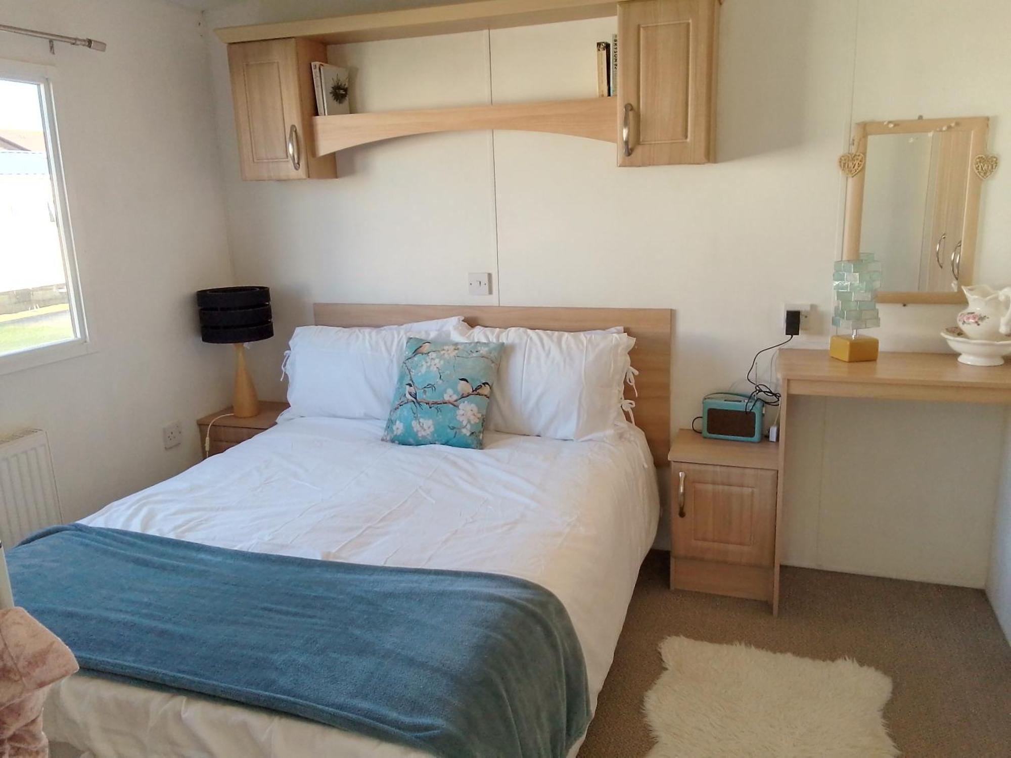 Private Caravan Situated At Parkdean Holiday Resort St Margaret'S At Cliffe Number 18 Экстерьер фото
